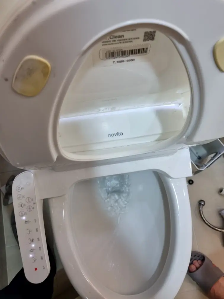 변기 부품 교체 7